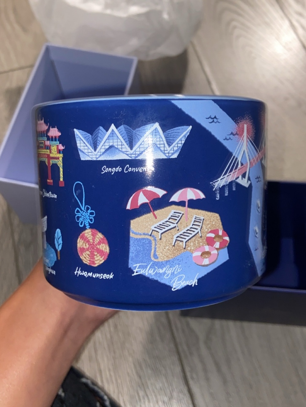 Starbucks Incheon Mug - Picture 5 of 9